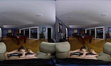 Приятелка смуче твърд кур в POV HD порно видео