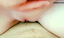 Video POV intimo della cavalcata orgasmica di mia moglie