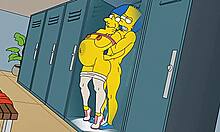 Niegrzeczna gospodyni domowa Marge zostaje analnie penetrowana zarówno na siłowni, jak i w domu podczas nieobecności swojego męża, z humorystyczną kreskówką Hentai w stylu Simpsonów jako tłem