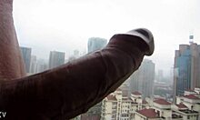 Çapraz Giyimli Amatör, Şangay'da Sikini Gösteriyor