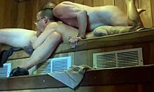 Sexo grupal safado em uma sauna gostosa